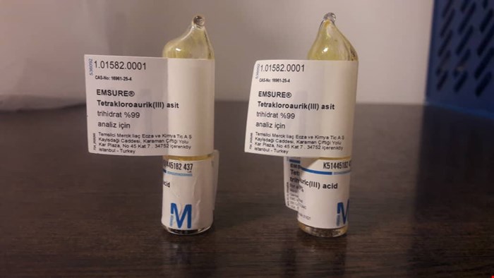 تتراکلرید طلا  101582- Tetrachloroauric(III) acid trihydrate 99%