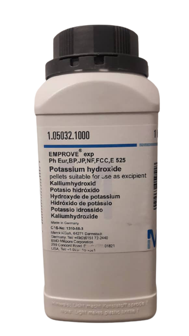  پتاسیم هیدروکسیدPotassium hydroxideCAS:1310-58-3کد:105032  مترادف:پتاس سوزآورLye، پتاسیم، Potassia، پتاسیم هیدرات، KOHGrade:	Ph Eur,BP,JP,NF,FCC,E 525ظاهر سفید جامد، بی رنگ استبو بدون بونقطه ذوب 360 [3] ° C (680 ° F؛ 633 K)نقطه جوش 1،327 درجه سانتی گراد (2،421 درجه فارنهایت ؛ 1600 کیلوگرم)حلالیت در آب 85 گرم/100 میلی لیتر (-23.2 درجه سانتی گراد)حلالیت محلول در الکل، گلیسرولنامحلول در اتر، آمونیاک مایع 